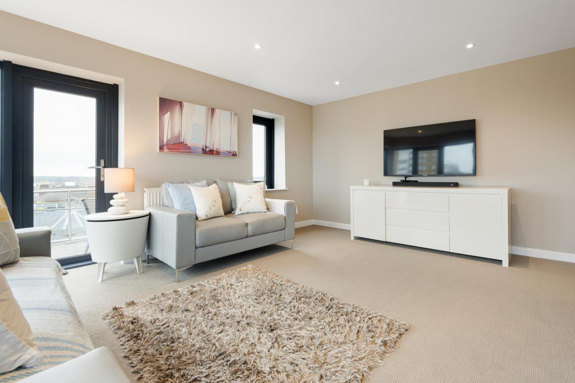 Westcliff Penthouse With Sea Views And Balcony Apartment Bournemouth Exterior photo